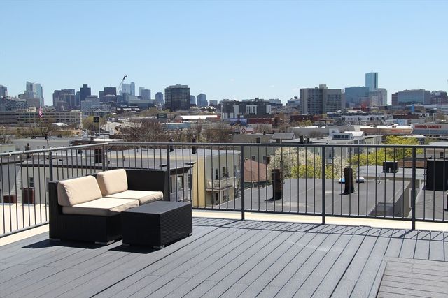 197 Washington St 307, Somerville, MA 02143