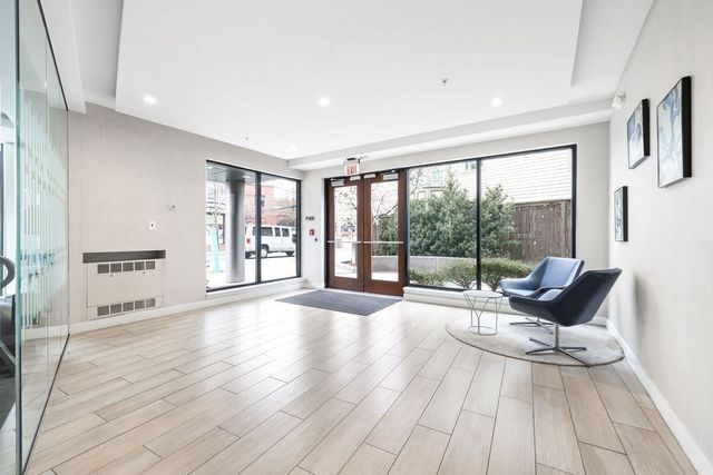 197 Washington St 307, Somerville, MA 02143