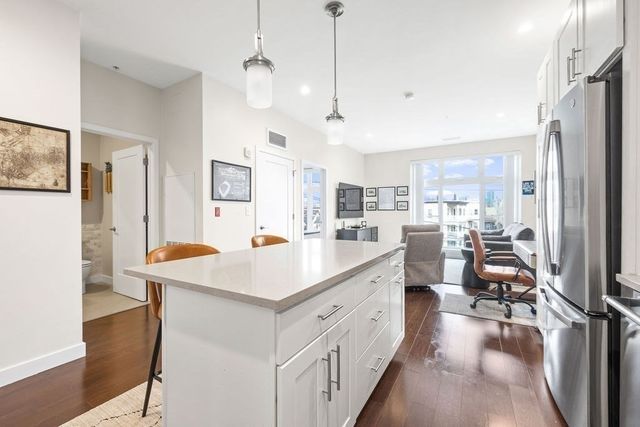 197 Washington St 307, Somerville, MA 02143