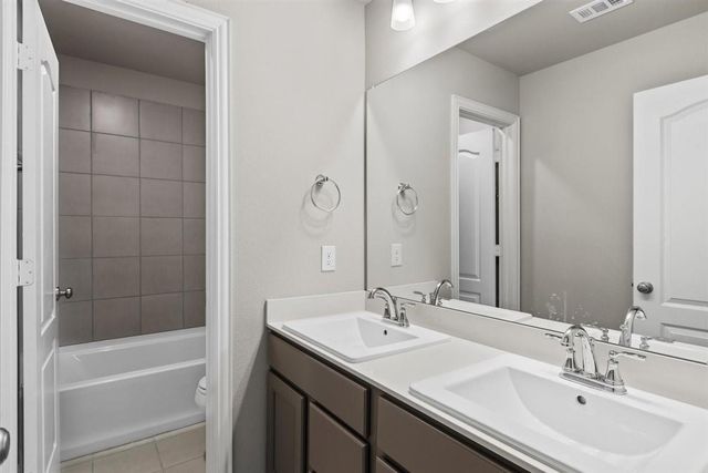 11919 Outer Bark Drive, Tomball, TX 77375