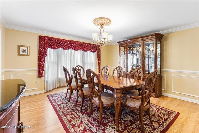 6 Woodhollow Drive, Holmdel, NJ 07733