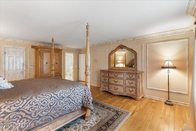 6 Woodhollow Drive, Holmdel, NJ 07733