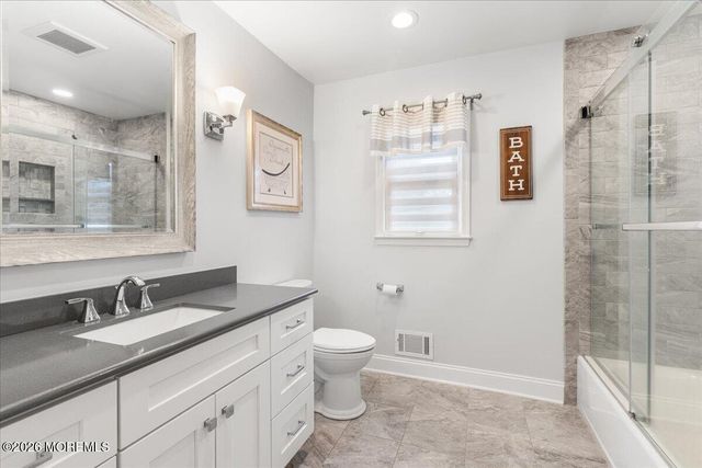 6 Woodhollow Drive, Holmdel, NJ 07733