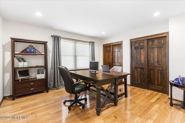 6 Woodhollow Drive, Holmdel, NJ 07733