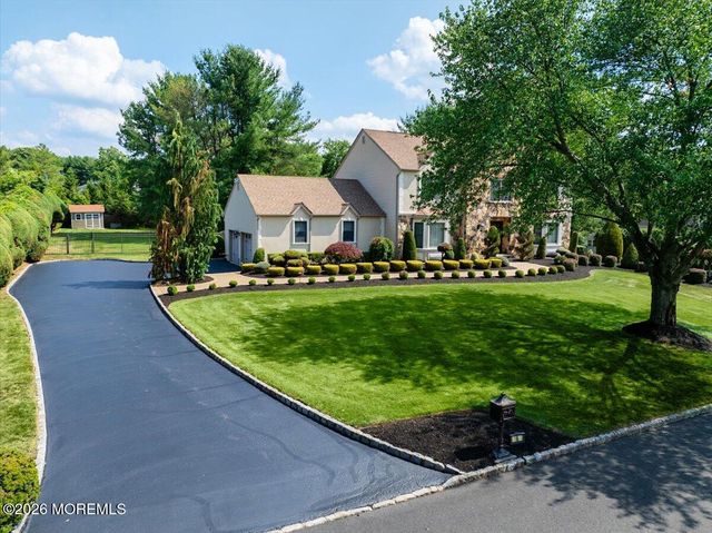 6 Woodhollow Drive, Holmdel, NJ 07733