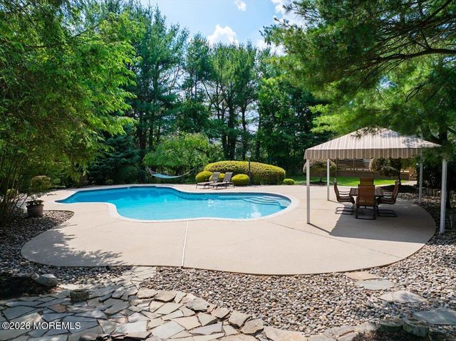 6 Woodhollow Drive, Holmdel, NJ 07733