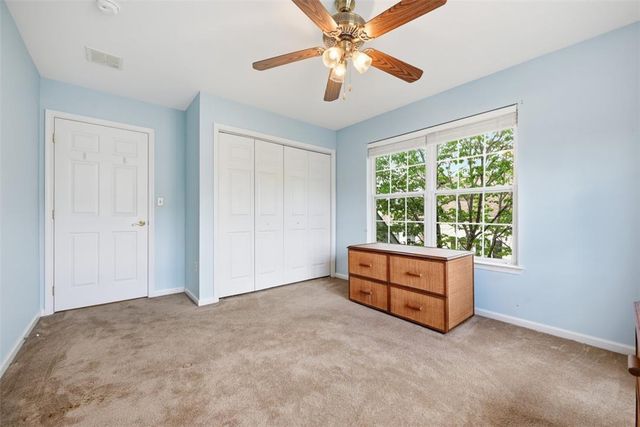 124 Willow Drive, Easton, PA 18045