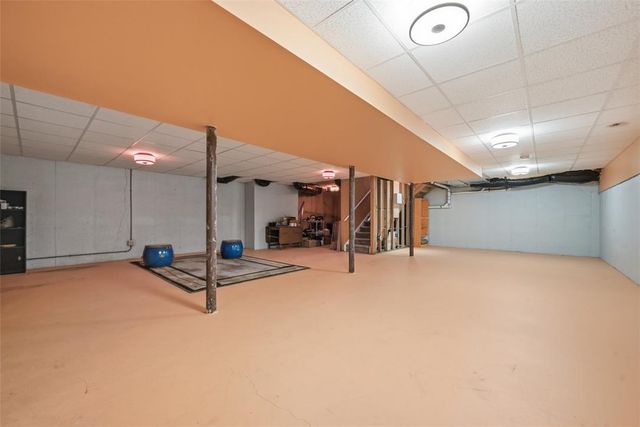 124 Willow Drive, Easton, PA 18045