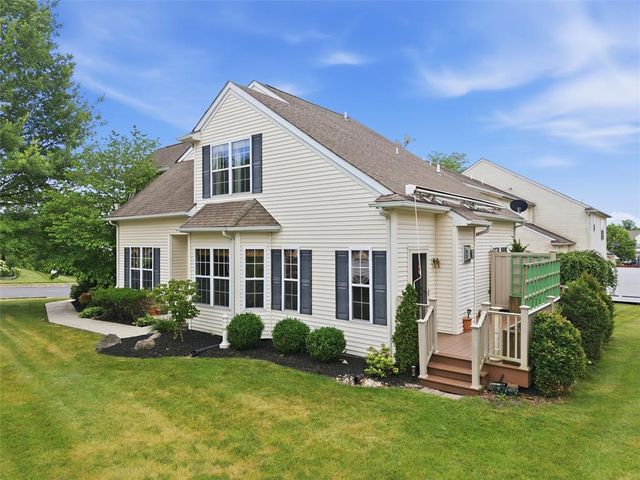 124 Willow Drive, Easton, PA 18045