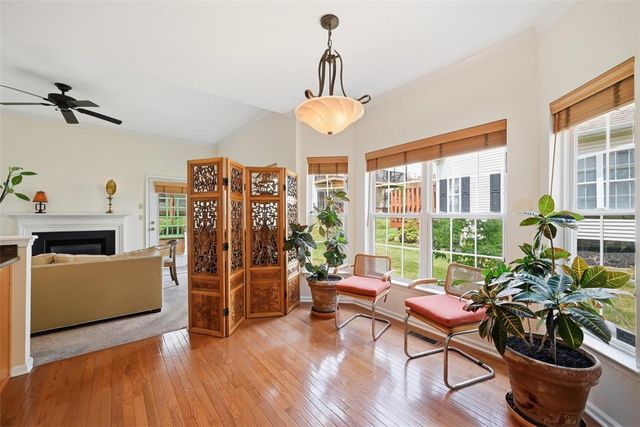 124 Willow Drive, Easton, PA 18045