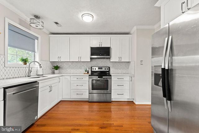 40 THORNBERRY LN, Stafford, VA 22556