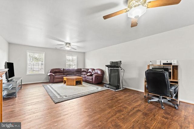 40 THORNBERRY LN, Stafford, VA 22556