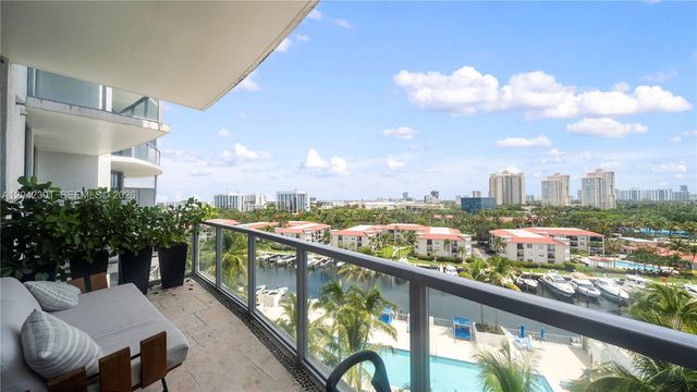 3029 NE 188th Street 822, Aventura, FL 33180