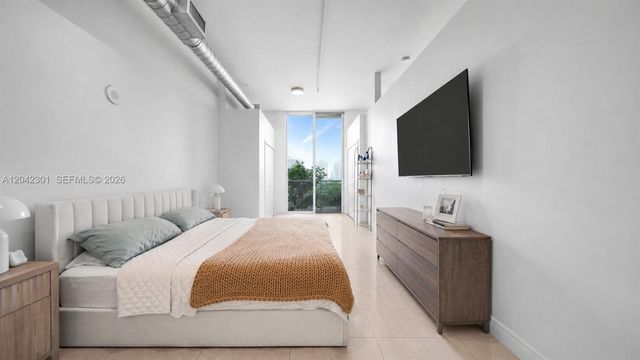 3029 NE 188th Street 822, Aventura, FL 33180