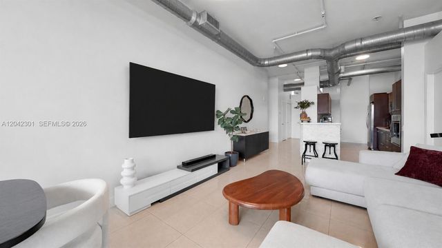 3029 NE 188th Street 822, Aventura, FL 33180