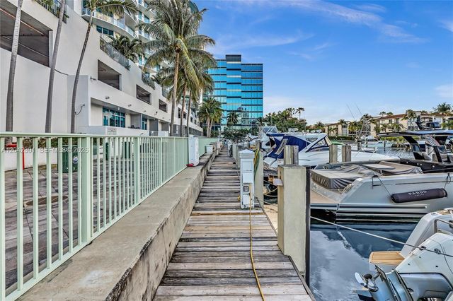 3029 NE 188th Street 822, Aventura, FL 33180