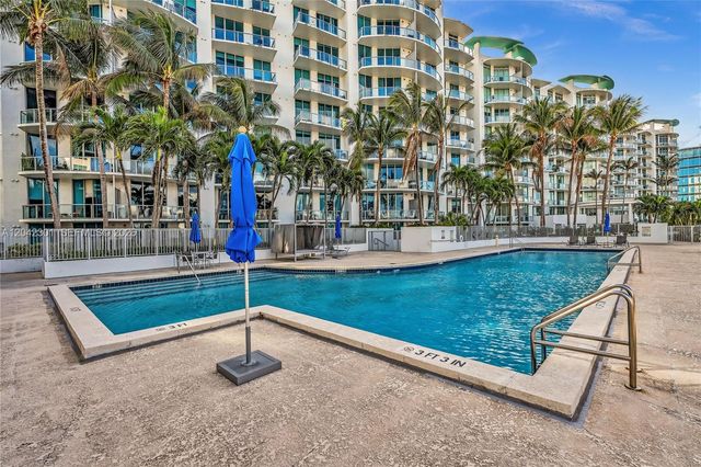 3029 NE 188th Street 822, Aventura, FL 33180