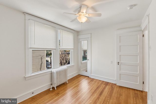 38 MAPLE AVE, Upper Darby, PA 19082