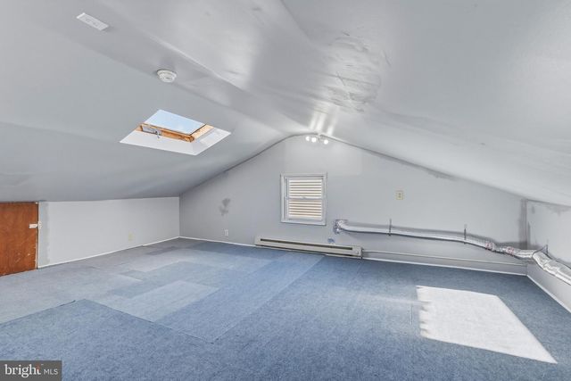 38 MAPLE AVE, Upper Darby, PA 19082