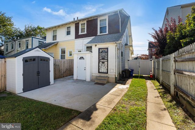 38 MAPLE AVE, Upper Darby, PA 19082