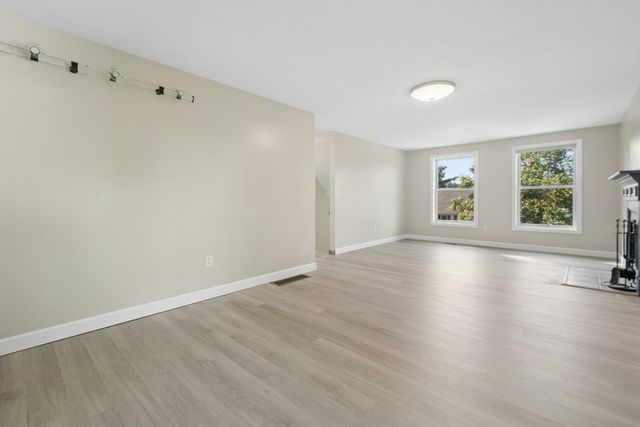 13 Calvin, Ayer, MA 01432