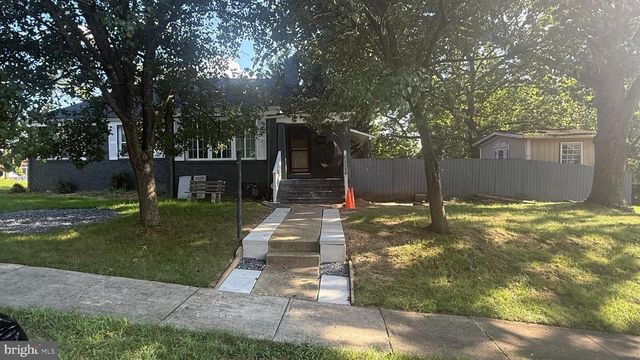 5603 HAWTHORNE ST, Landover, MD 20785