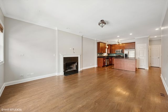 2461 W Foster Avenue 2E, Chicago, IL 60625