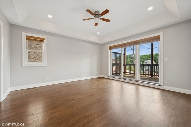 2461 W Foster Avenue 2E, Chicago, IL 60625