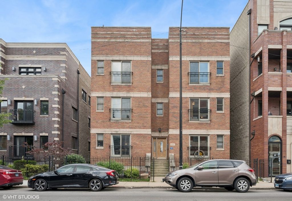 2461 W Foster Avenue 2E, Chicago, IL 60625