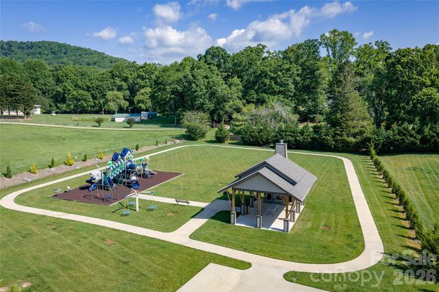 210 Samuel Drive, Mills River, NC 28759