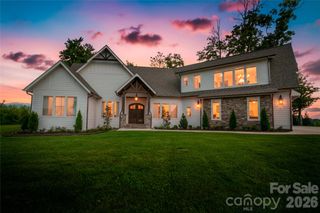 210 Samuel Drive, Mills River, NC 28759
