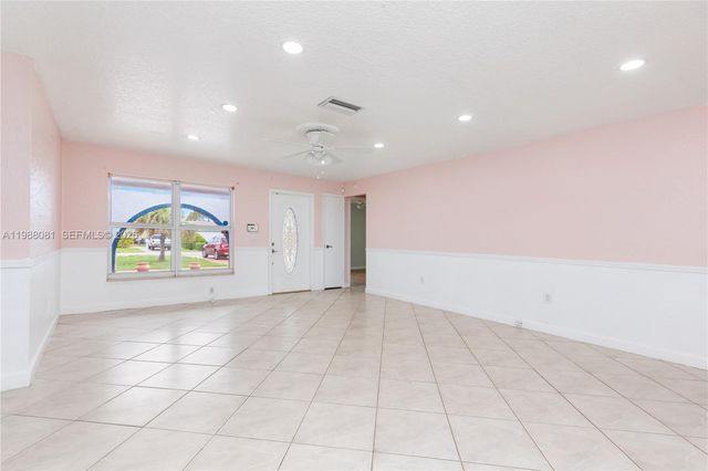 8970 Johnson St, Pembroke Pines, FL 33024