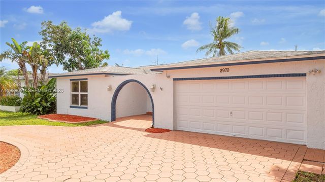 8970 Johnson St, Pembroke Pines, FL 33024