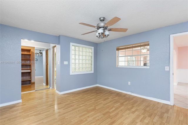 8970 Johnson St, Pembroke Pines, FL 33024