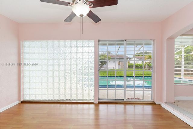 8970 Johnson St, Pembroke Pines, FL 33024