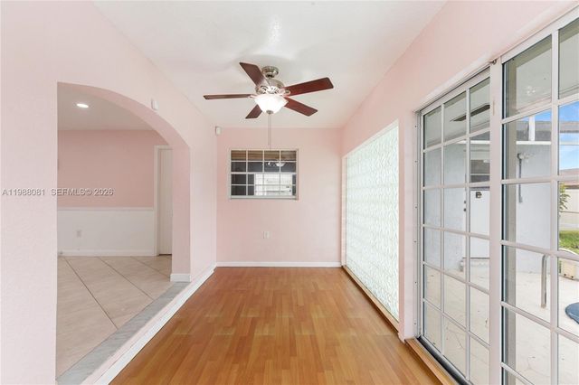 8970 Johnson St, Pembroke Pines, FL 33024