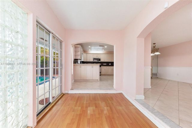 8970 Johnson St, Pembroke Pines, FL 33024