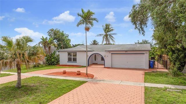 8970 Johnson St, Pembroke Pines, FL 33024