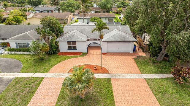 8970 Johnson St, Pembroke Pines, FL 33024