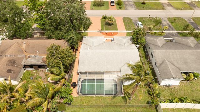 8970 Johnson St, Pembroke Pines, FL 33024