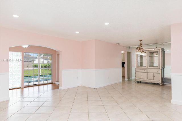 8970 Johnson St, Pembroke Pines, FL 33024