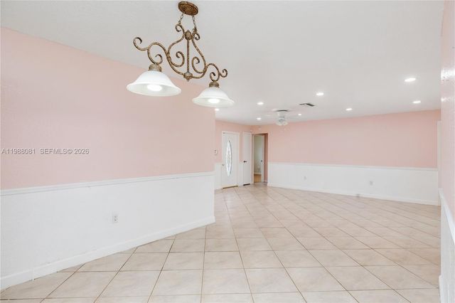 8970 Johnson St, Pembroke Pines, FL 33024