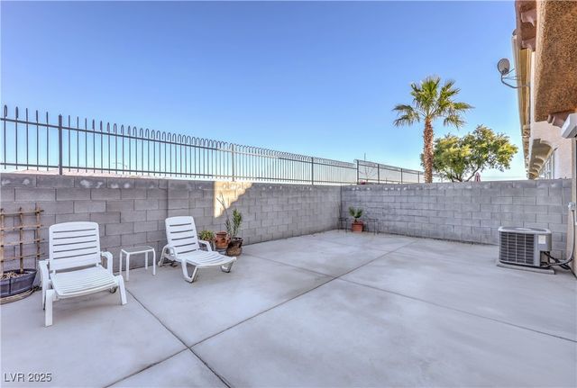 6134 Pine Villa Avenue 102, Las Vegas, NV 89108