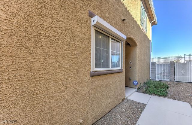 6134 Pine Villa Avenue 102, Las Vegas, NV 89108