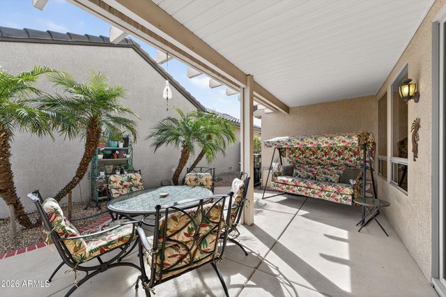 15720 W CLEAR CANYON Drive, Surprise, AZ 85374