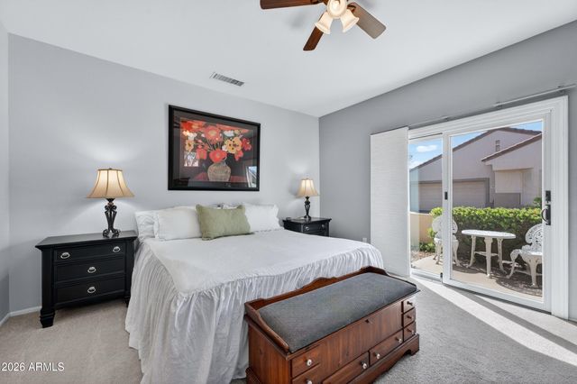 15720 W CLEAR CANYON Drive, Surprise, AZ 85374