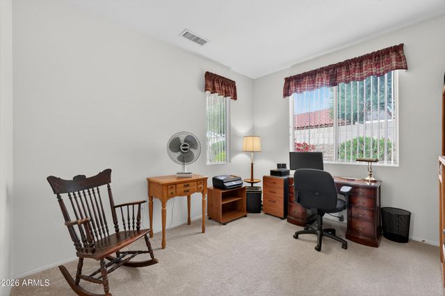 15720 W CLEAR CANYON Drive, Surprise, AZ 85374