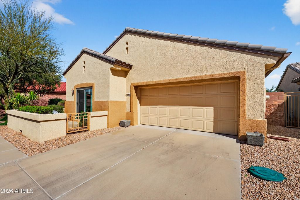 15720 W CLEAR CANYON Drive, Surprise, AZ 85374 — photo 2