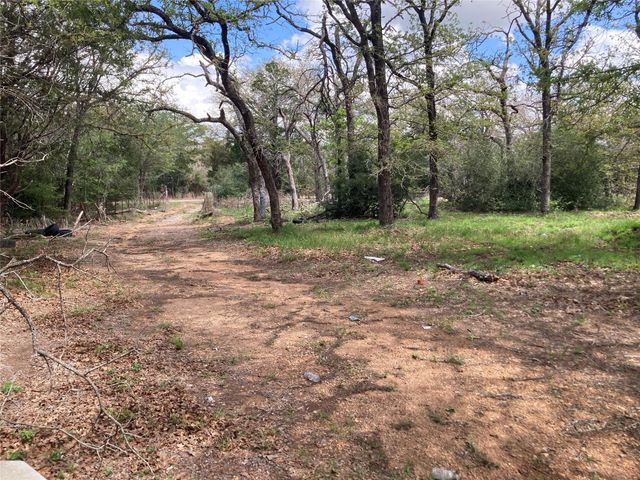 314 Green Oaks DR Lot 14-B, Bastrop, TX 78602