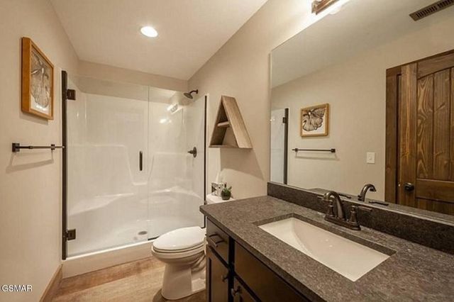 1563 Mountain Dreams Way, Sevierville, TN 37862